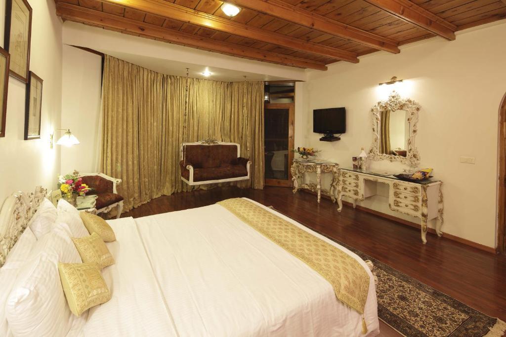 Manuallaya The Resort & Spa Manāli Екстериор снимка